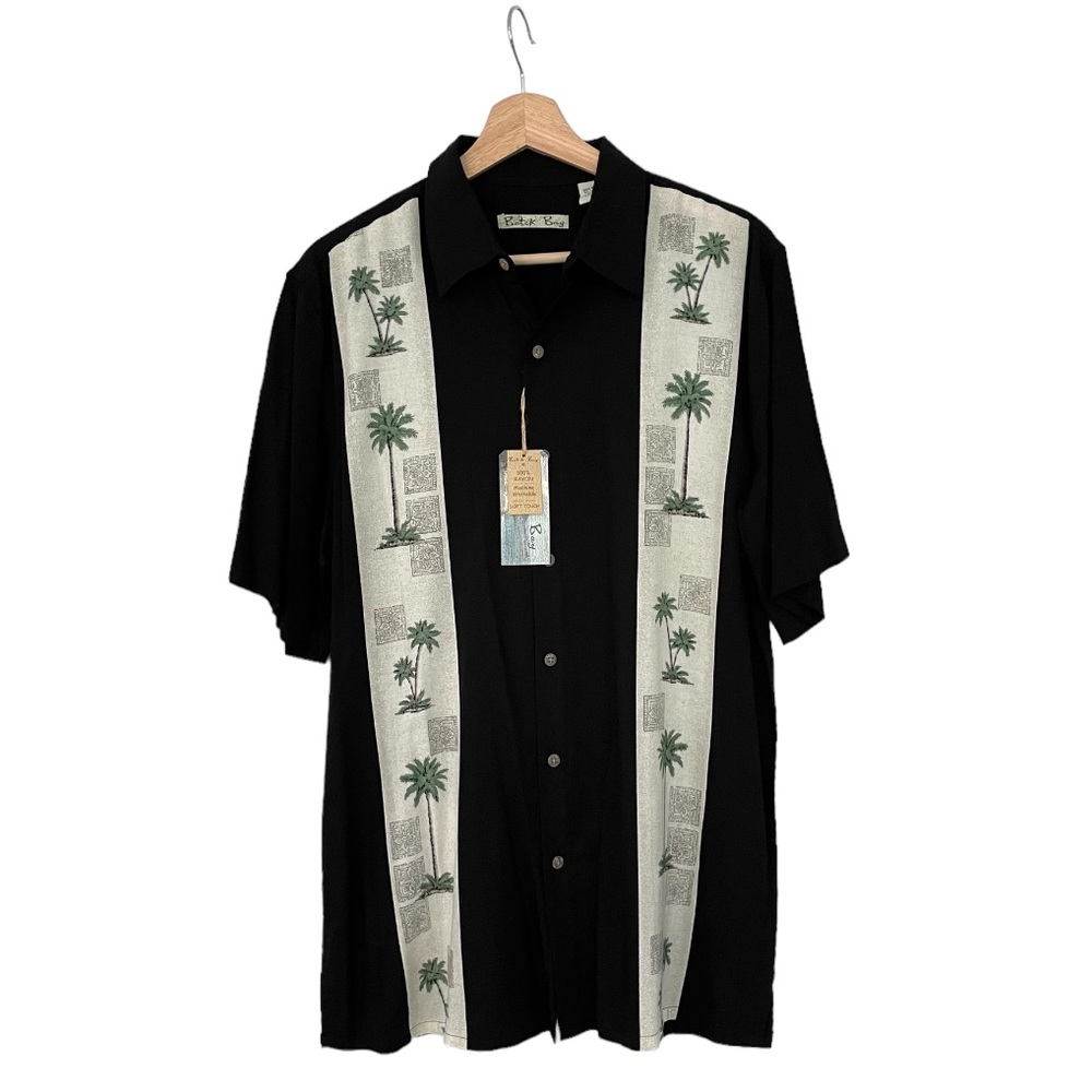 Batik Bay Men's Button Down Camp Shirt Medium Black Palm Tree Accent NWT